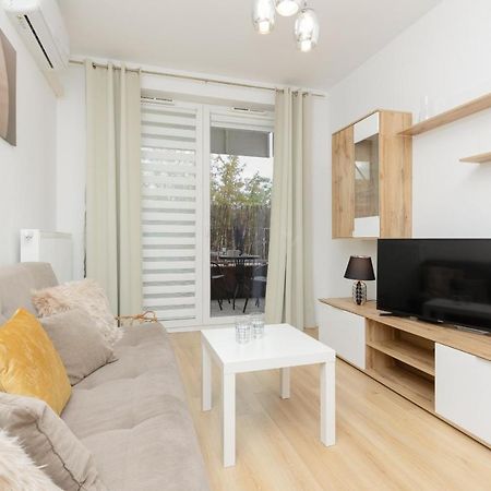 Apartment With Ac Warsaw Mokotow Business Centre By Noclegi Renters Dış mekan fotoğraf