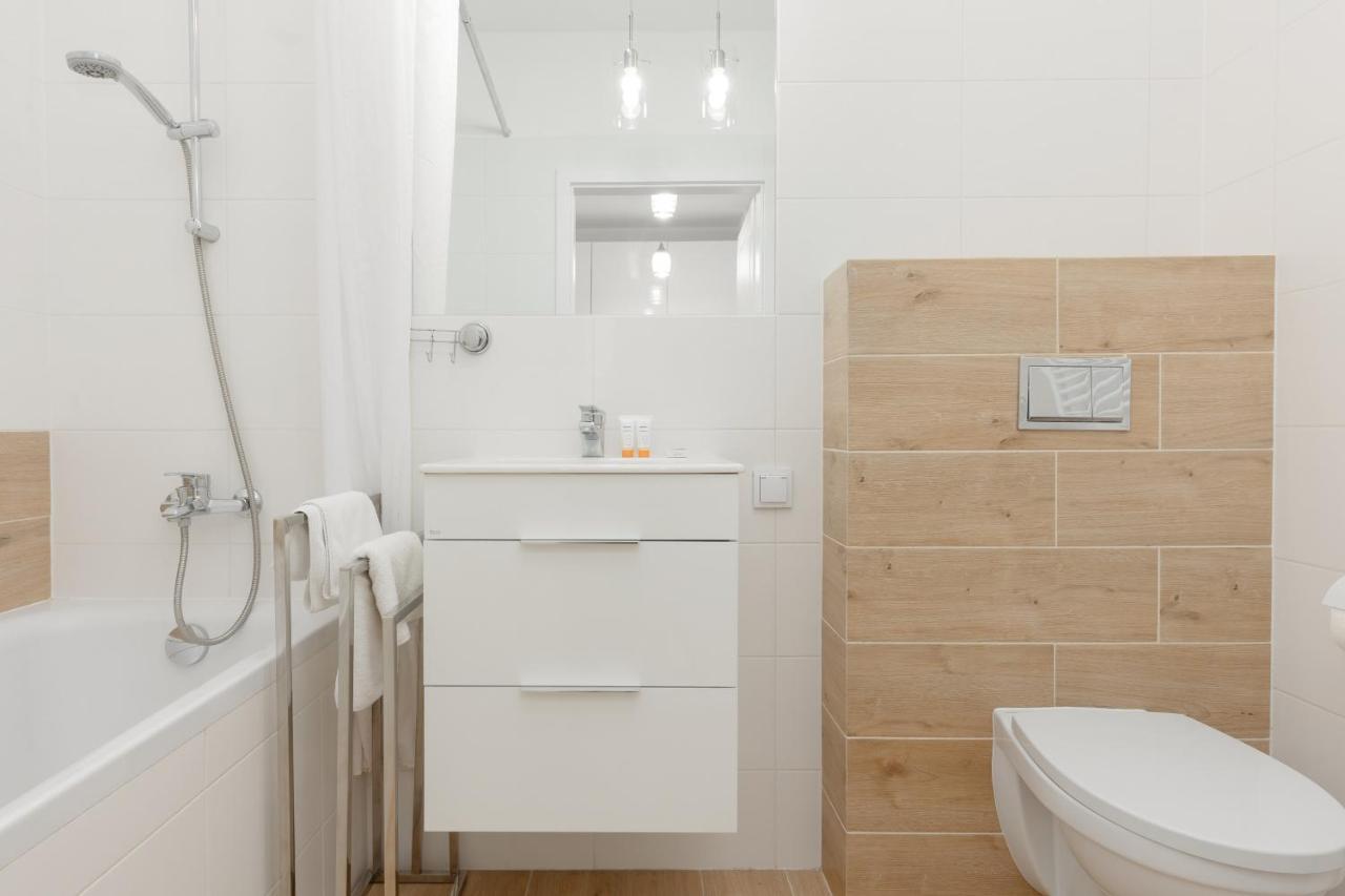 Apartment With Ac Warsaw Mokotow Business Centre By Noclegi Renters Dış mekan fotoğraf