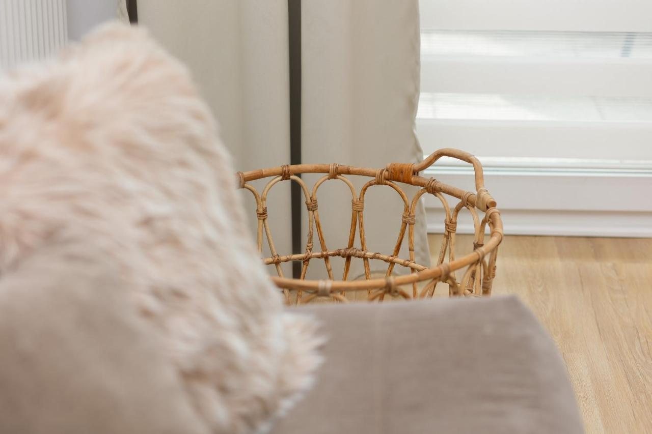 Apartment With Ac Warsaw Mokotow Business Centre By Noclegi Renters Dış mekan fotoğraf